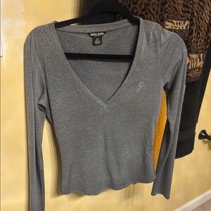 Guess Women's Gray V-Neck Top